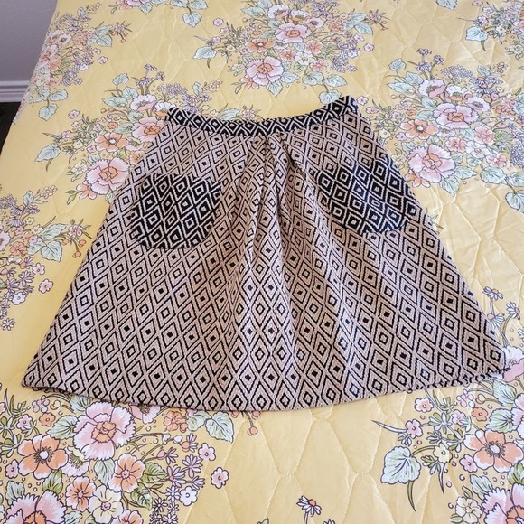 Anthropologie Lauren Moffatt Geometric Neutral Academia skirt w/ pockets Size 10 - Picture 2 of 12